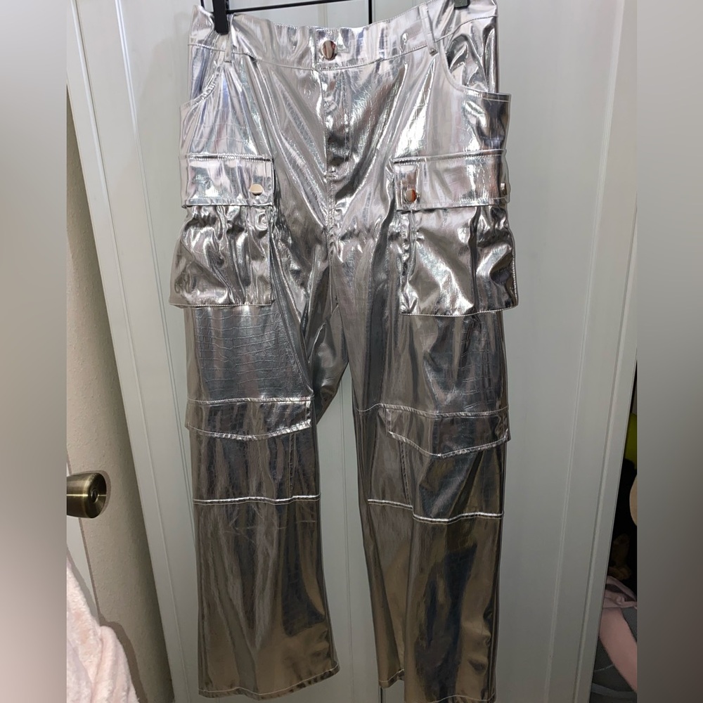 Chrome/grey stretchy pants